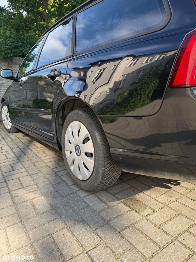 Volvo V50 - 8
