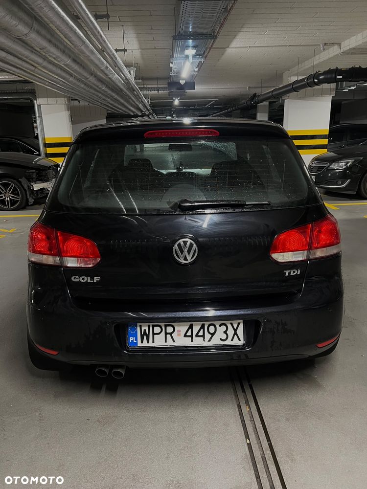 Volkswagen Golf 2.0 TDI Comfortline - 4