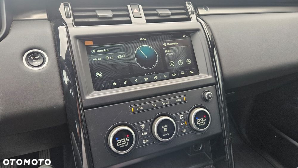 Land Rover Discovery 3.0 Si6 SE - 22