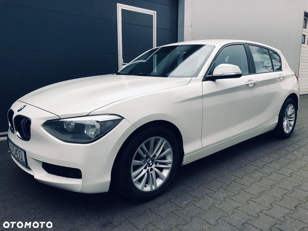 BMW Seria 1 114i - 4