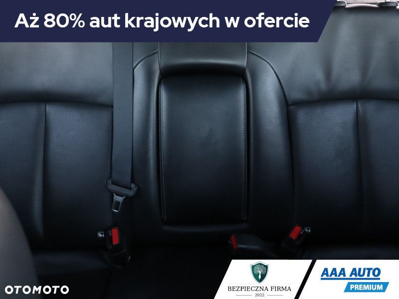 Mitsubishi L200 - 11