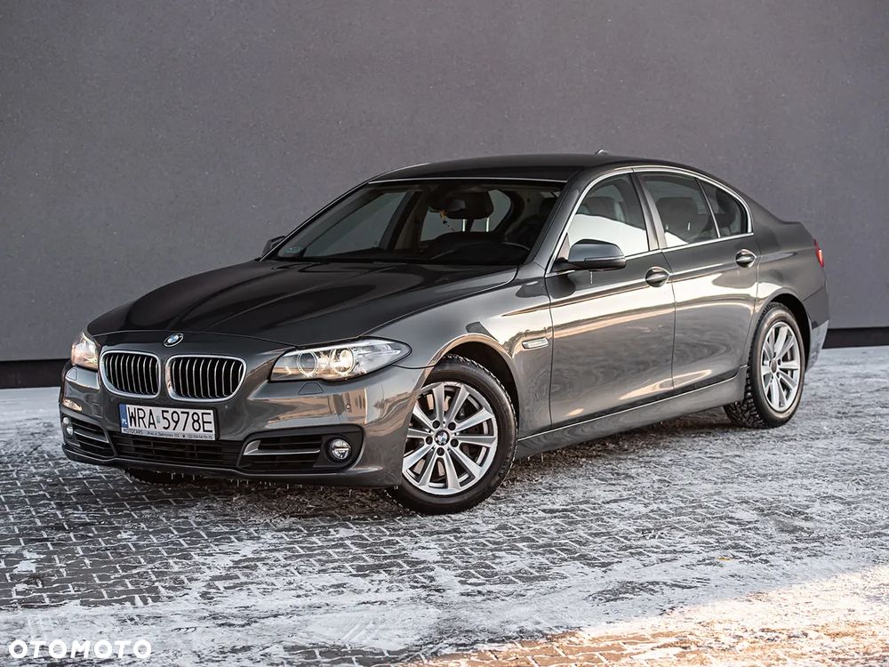 BMW Seria 5 525d xDrive - 5
