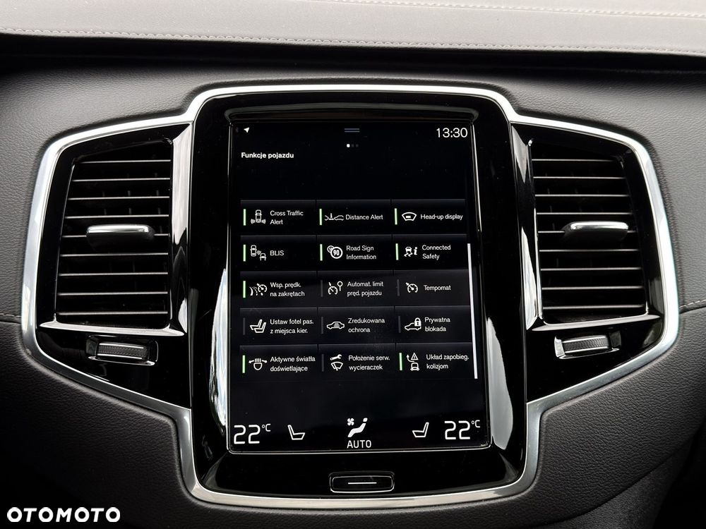 Volvo XC 90 - 31