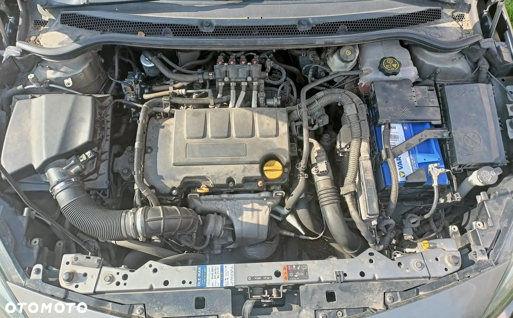 Opel Astra - 12