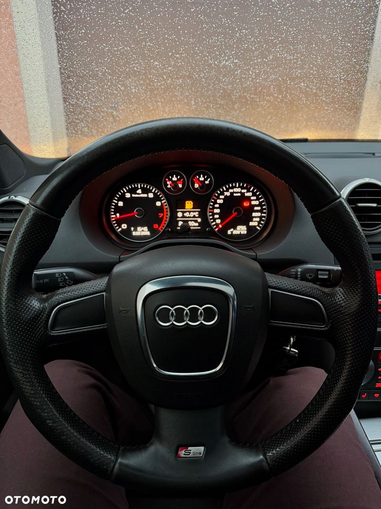 Audi A3 Sportback 1.8 TFSI S line Sportpaket (plus) - 19