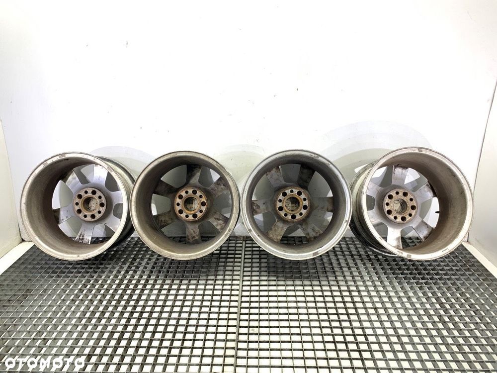 FELGI ALUMINIOWE KOMPLET 16 7,5J  5X112 ET 45 66,6     AUDI - 10