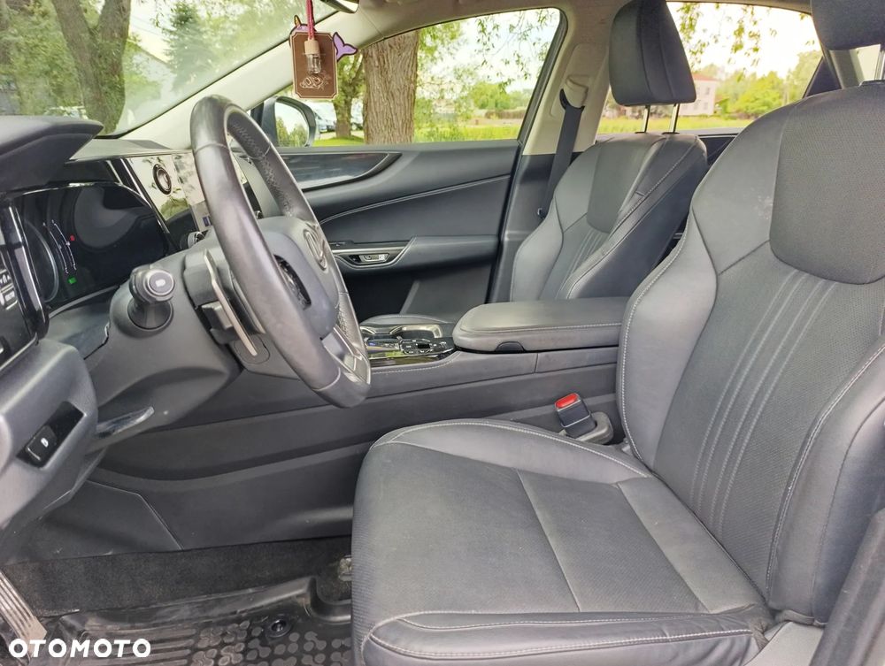 Lexus NX 350h - 22