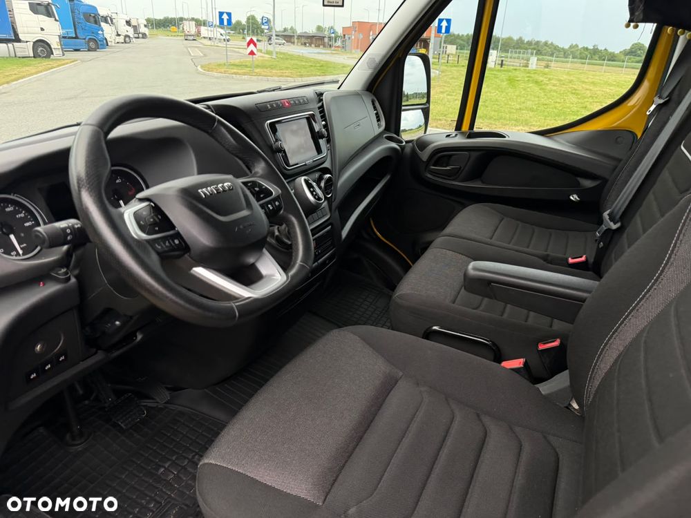 Iveco Daily - 28