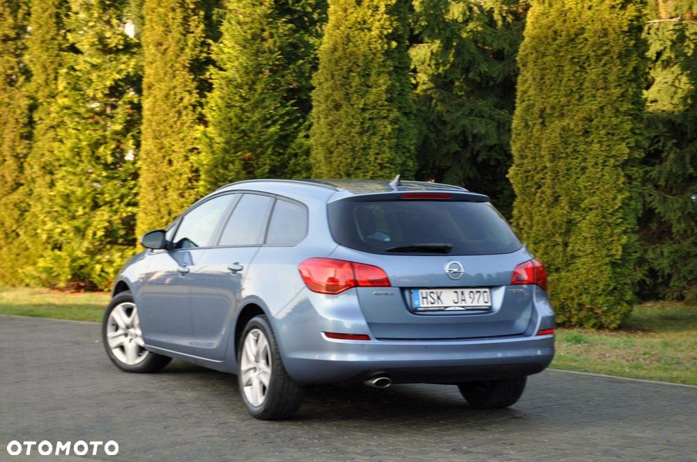 Opel Astra - 14