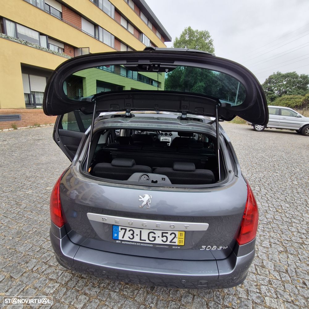Peugeot 308 SW HDi FAP 110 Platinum - 12