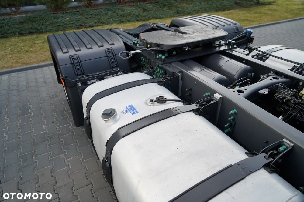 Scania S 500 / RETARDER / LOW DECK / MEGA / BAKI 1 400 L / KLIMA POSTOJOWA / PO ZŁOTYM KONTRAKCIE SERWISOWYM / - 18