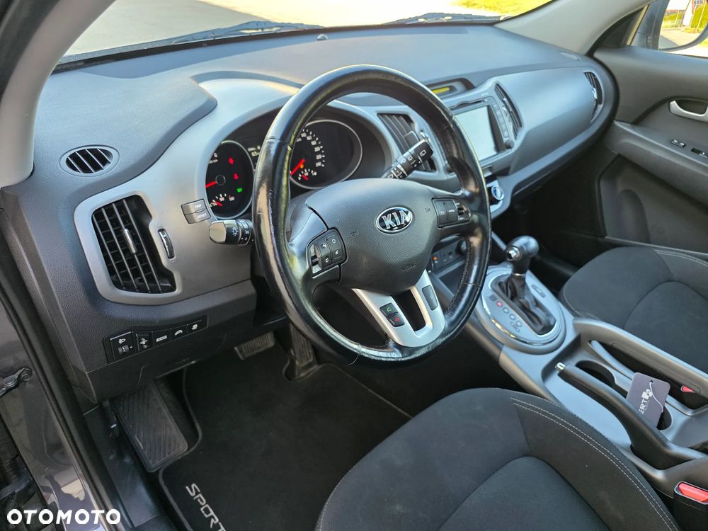Kia Sportage 2.0 CRDI 4WD Automatik Dream-Team Edition - 14