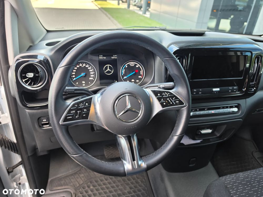 Mercedes-Benz Vito 114 CDI Furgon PRO Długi 3200 mm - 17