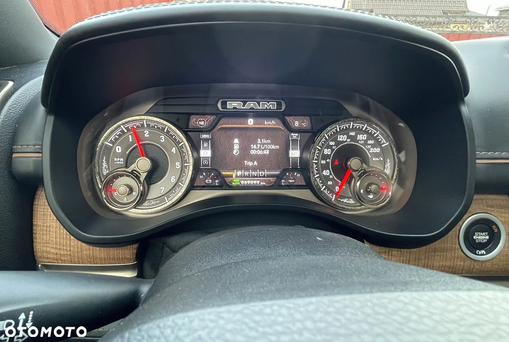 RAM 1500 5.7 Crew Cab Longhorn - 10