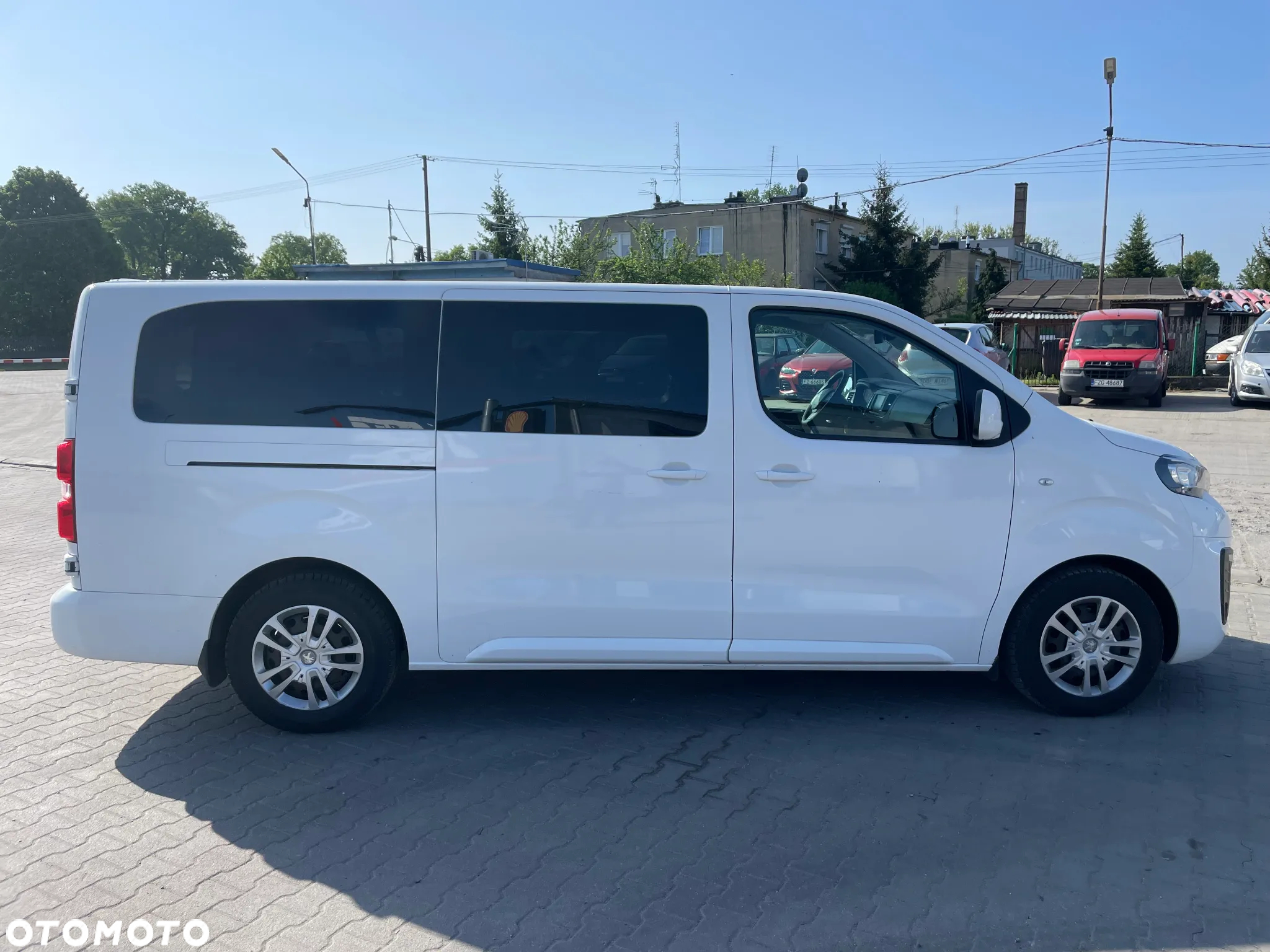 Peugeot Traveller 2.0 BlueHDi Compact Active - 5