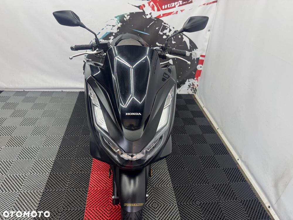 Honda PCX - 32