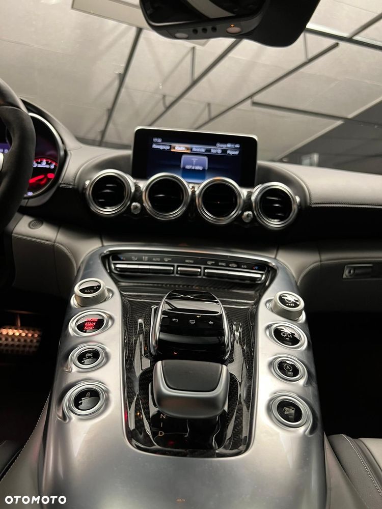 Mercedes-Benz AMG GT - 5