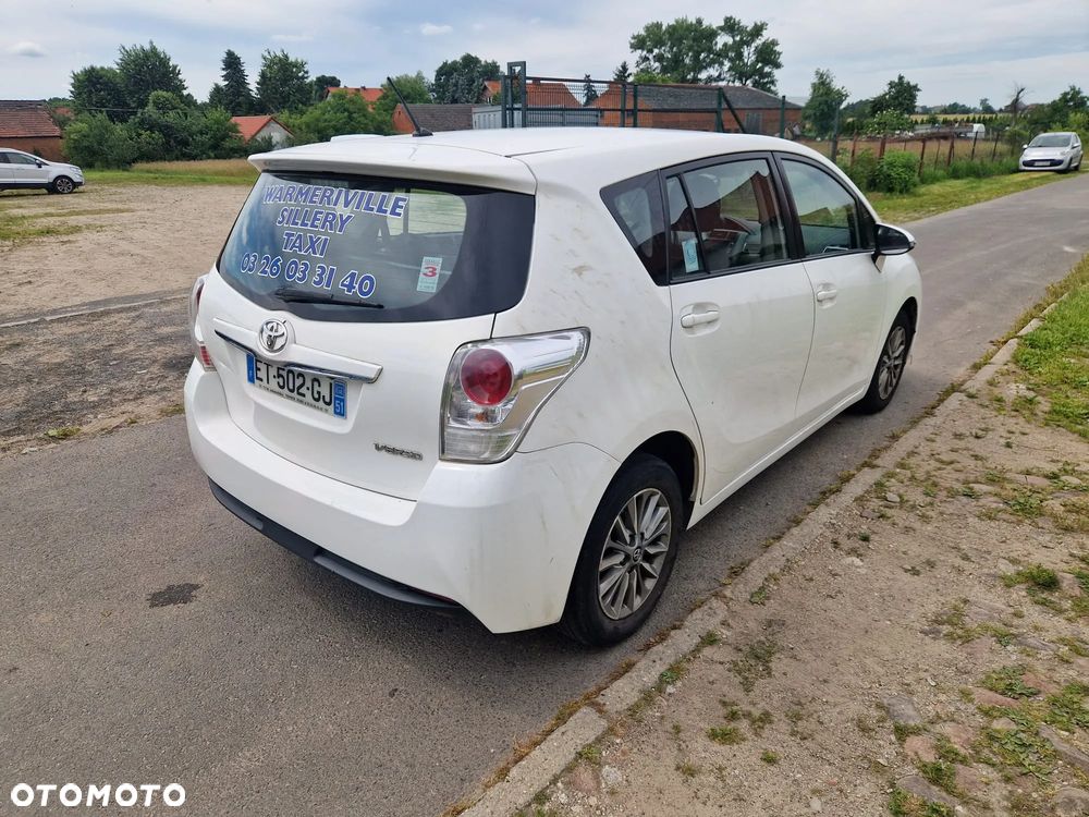 Toyota Verso 1.6 D-4D 5-Sitzer Start/Stop - 4