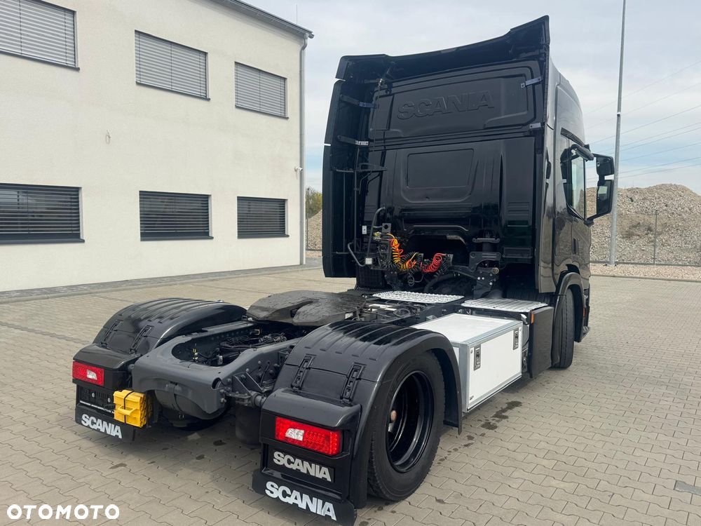 Scania P410/ MEGA LOWDECK/ RUCHOME SIODŁO/ 240Tyskm/ ZAWIESZENIE FULL PODUSZKA/ FULL LEDY/ KLIMA POSTOJOWA - 9