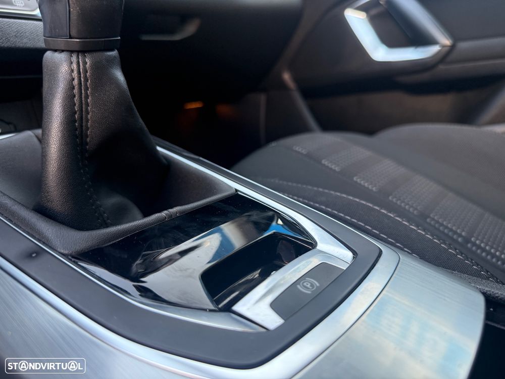 Peugeot 308 PureTech 110 Stop & Start Allure - 11