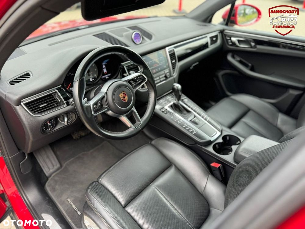 Porsche Macan S - 25