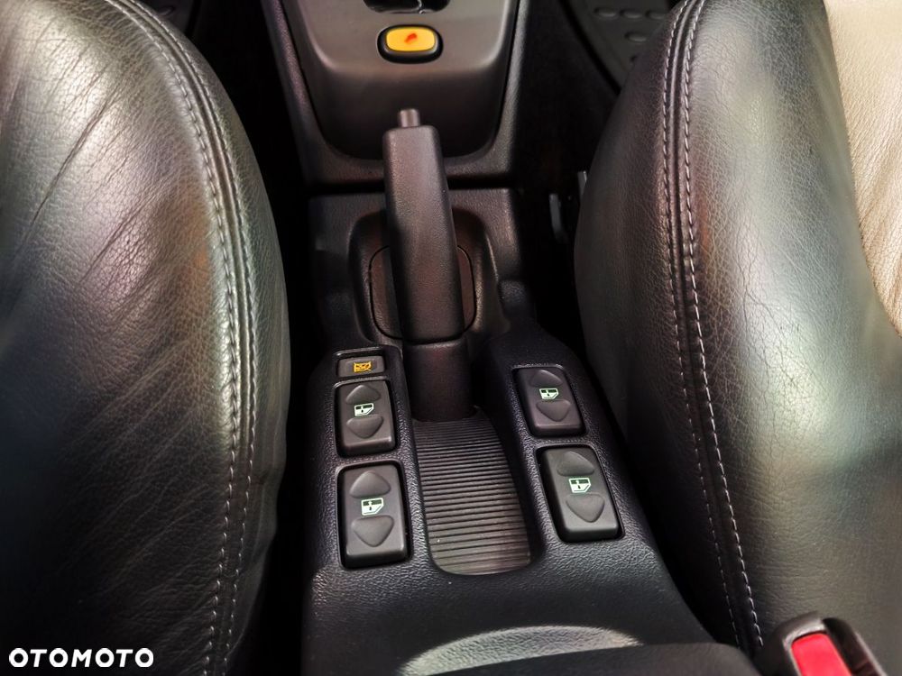 Land Rover Freelander 2.0 Td - 10