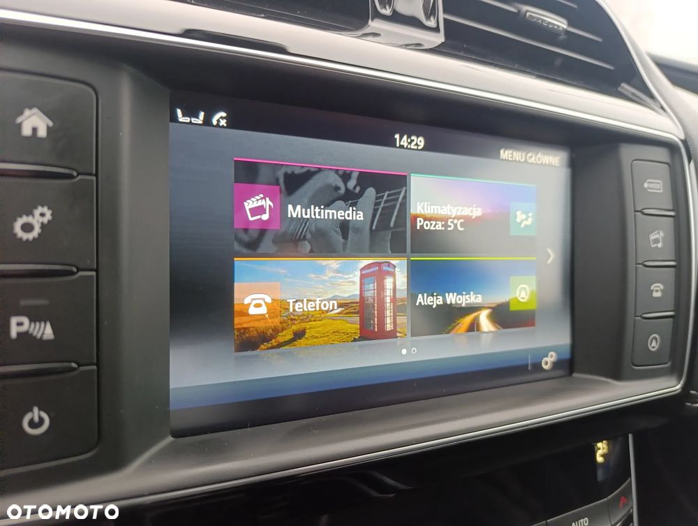 Jaguar XE 20d R-Sport - 31