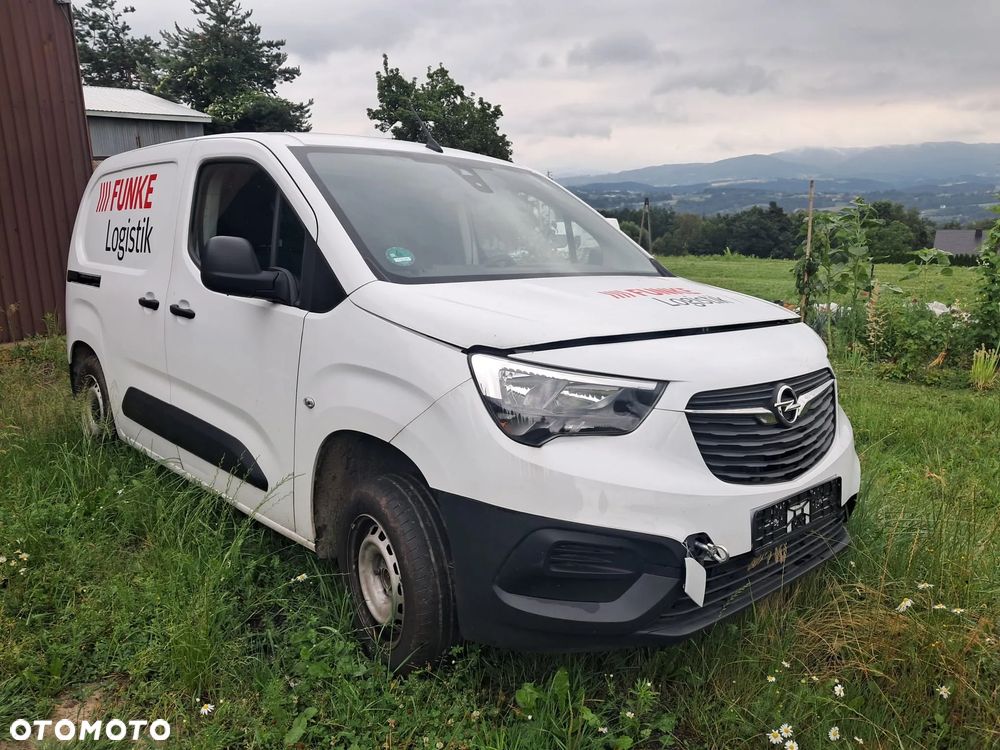 Opel COMBO - 1