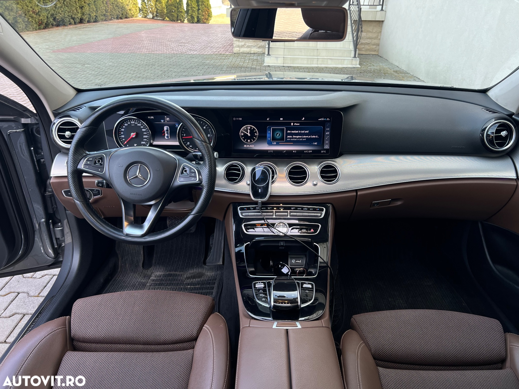Mercedes-Benz E 220 d 4Matic 9G-TRONIC AMG Line - 21