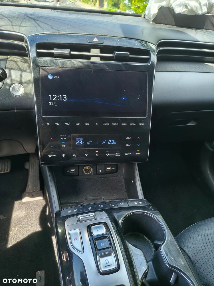 Hyundai Tucson 1.6 T-GDi HEV 2WD Select - 10