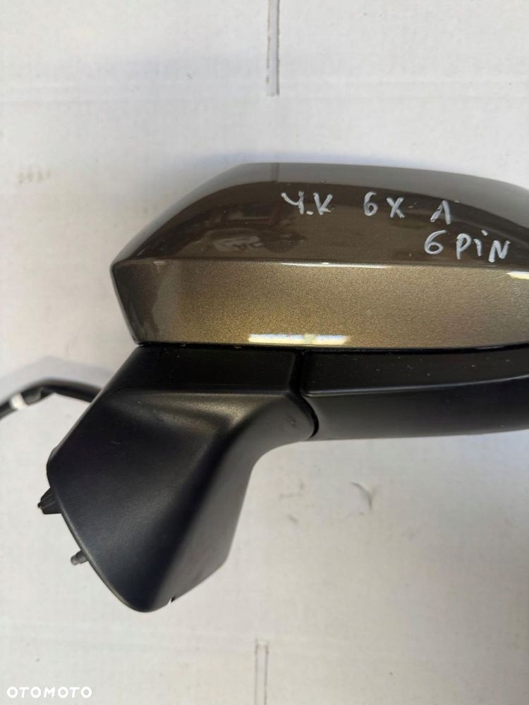 lusterko lewe 6 pin toyota yaris cross kross w-wa europa - 2