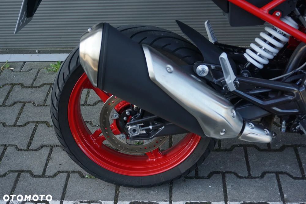 BMW G - 15