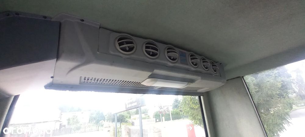 Mercedes-Benz Sprinter 616 - 16