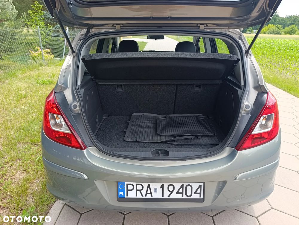 Opel Corsa - 15