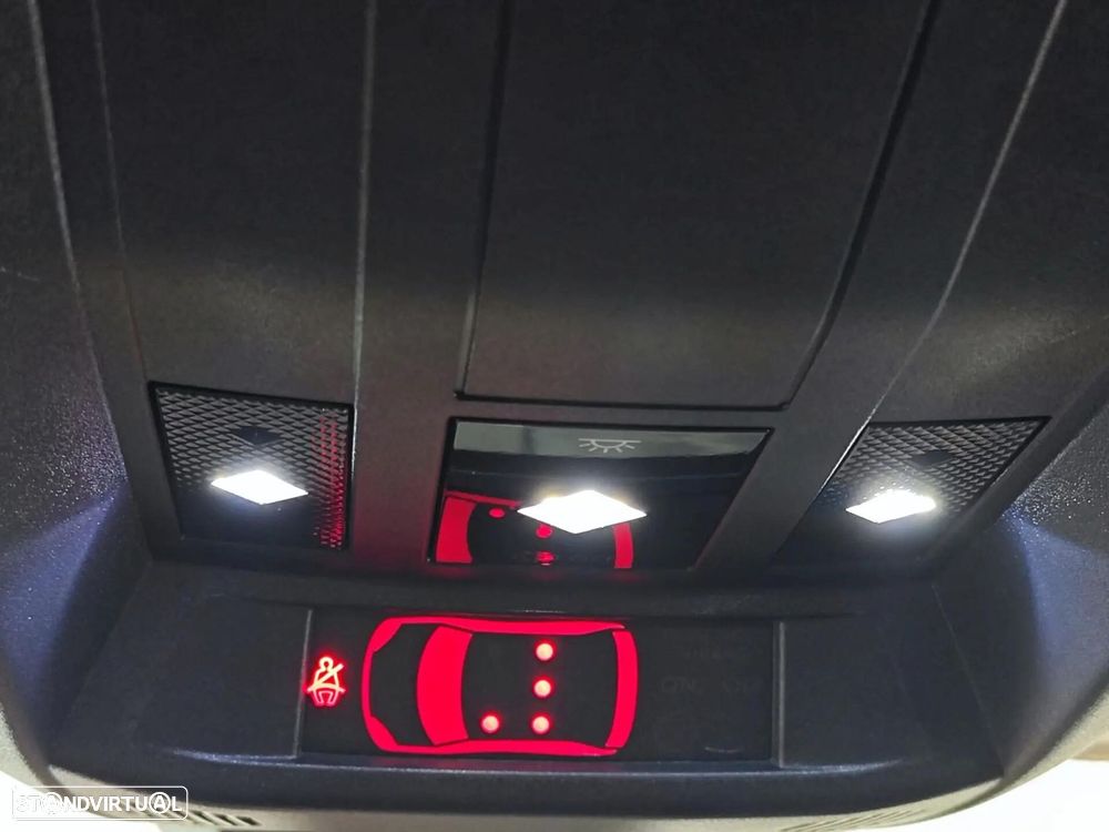 DS DS7 Crossback BlueHDI 130 Aut. Performance Line + - 47