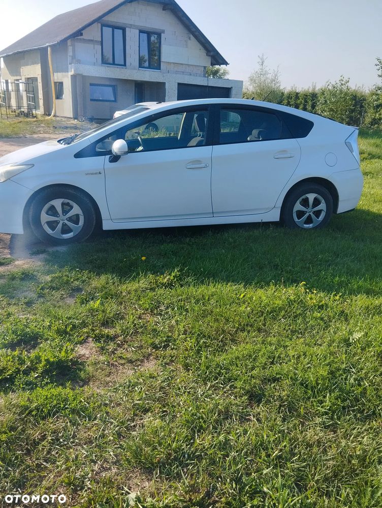 Toyota Prius 1.8 HSD Luna - 6