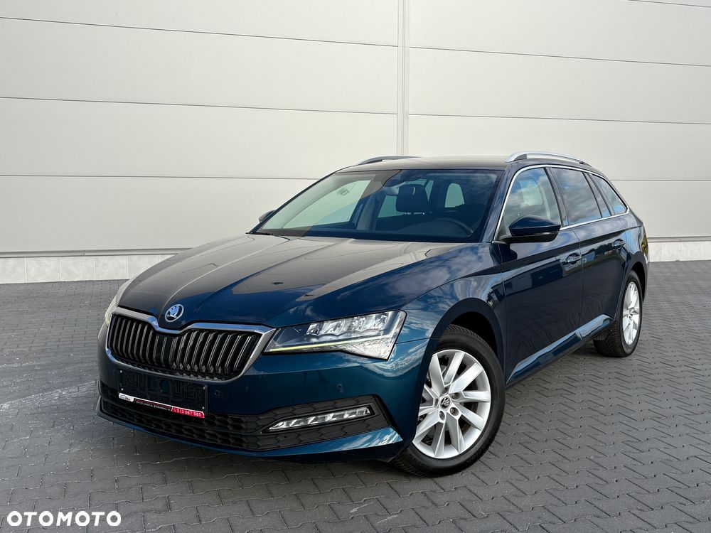 Skoda Superb Combi 2.0 TDI DSG Ambition - 1