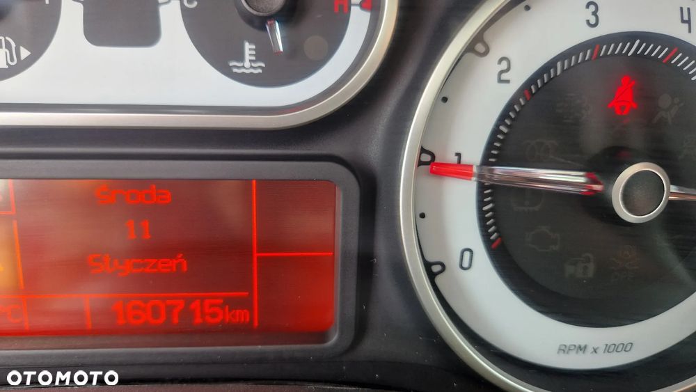 Fiat 500L 1.4 16V Pop-Star - 21