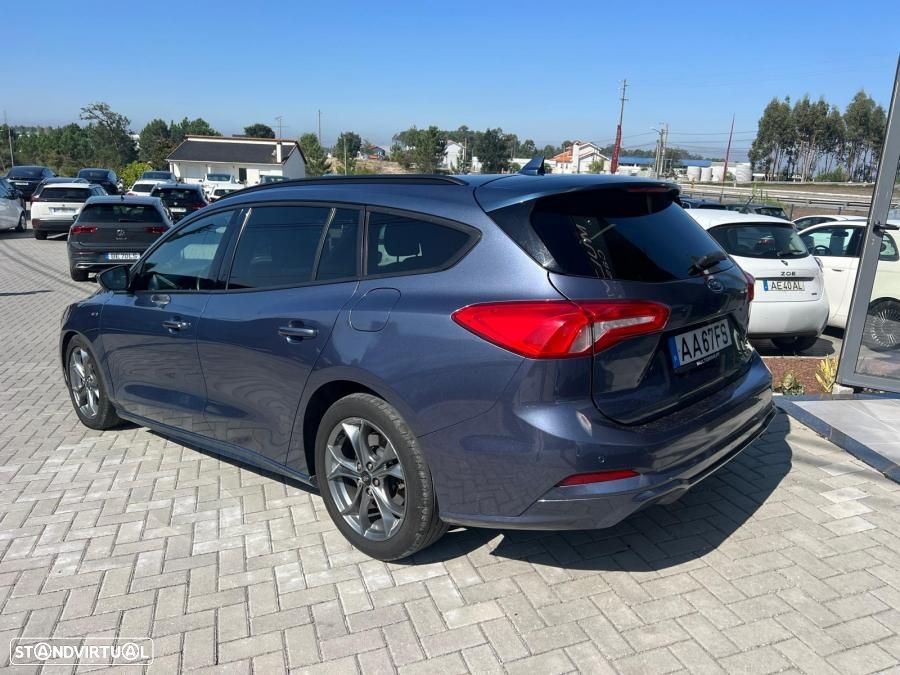 Ford Focus SW 1.5 TDCi EcoBlue Connected Aut. - 2