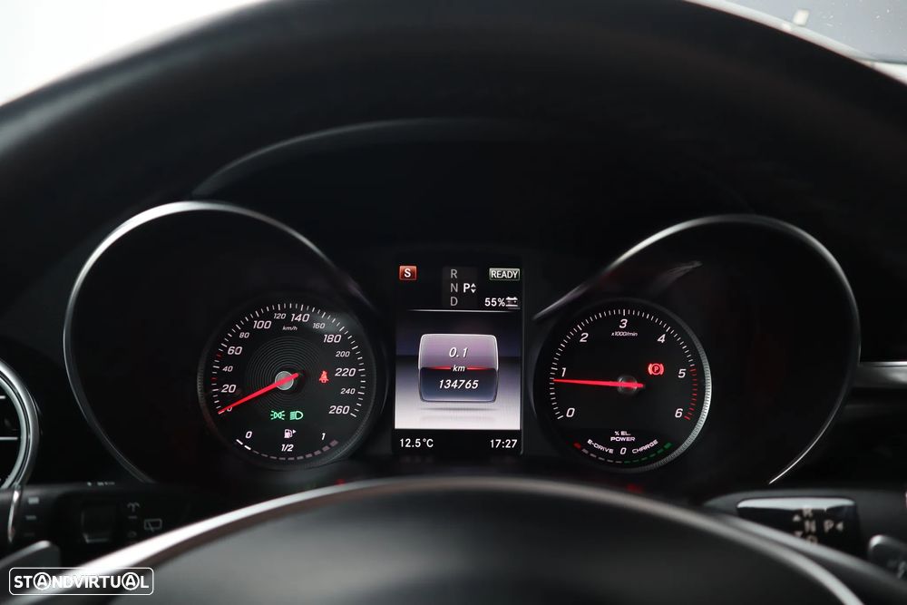 Mercedes-Benz C 300 BlueTEC Hybrid AMG Line - 22