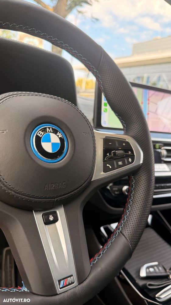 BMW iX3 Standard - 17