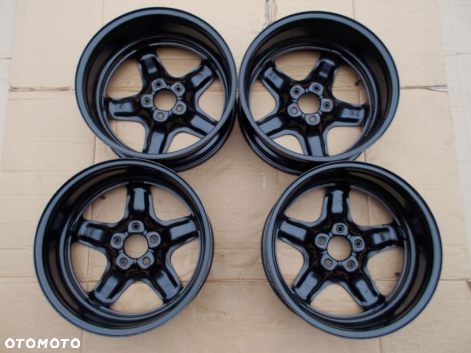 Felgi 17 Opel Astra J Zafira C Insignia II Cascada 7j 5x115 ET44 - 15
