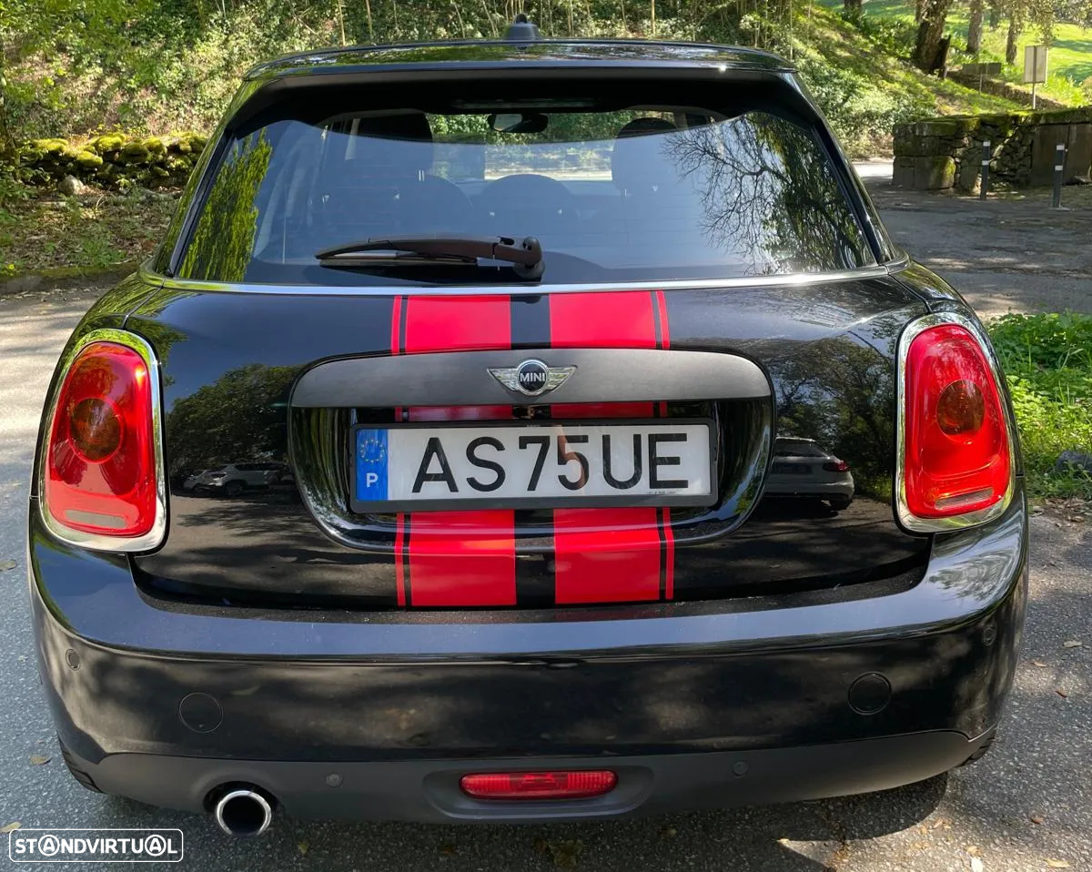 MINI 5 Portas One D - 7
