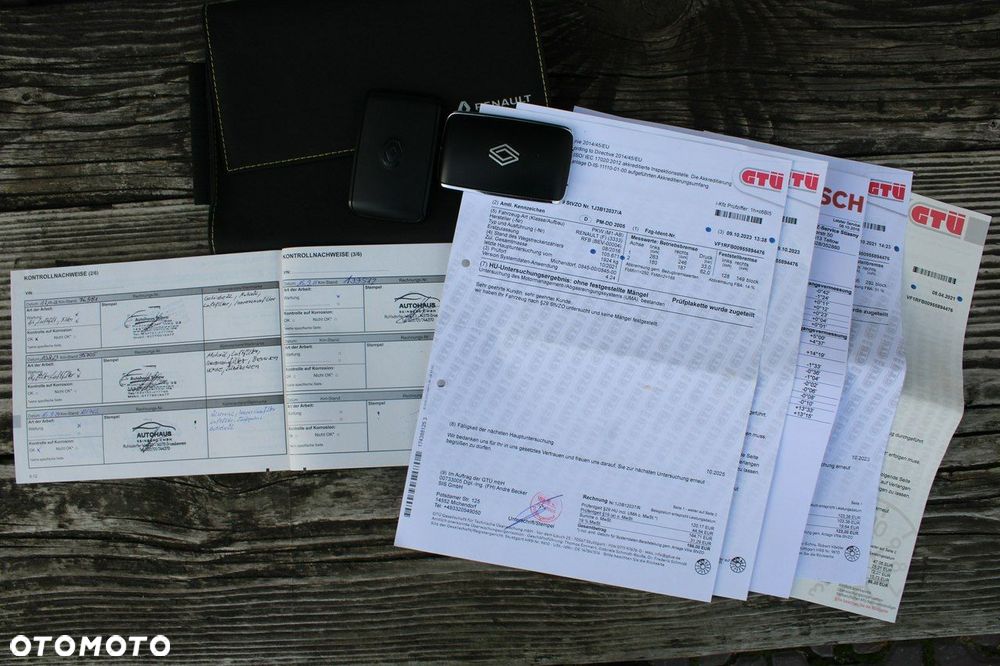 Renault Megane 1.6 TCe GT EDC - 33