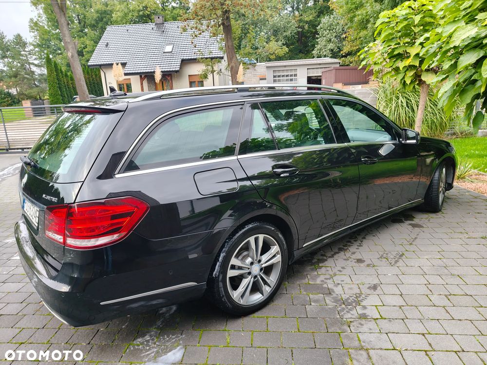 Mercedes-Benz E-Class 2015 photo 3