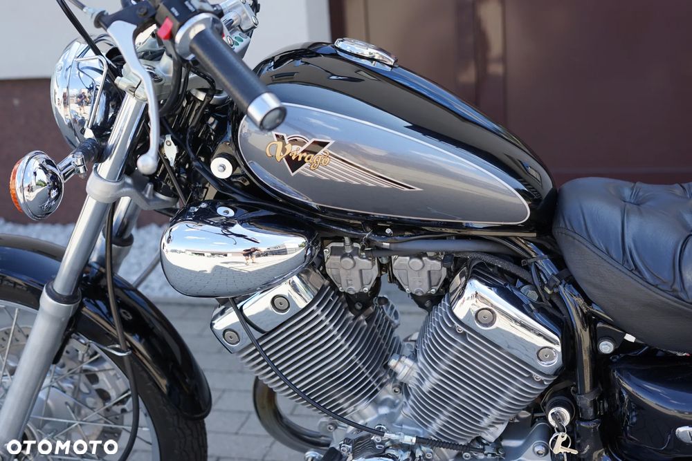 Yamaha XV - 28