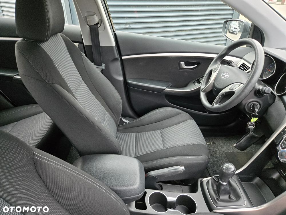 Hyundai i30 - 16