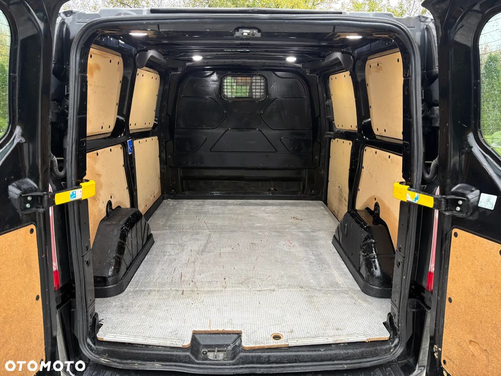 Ford TRANSIT CUSTOM SPORT 170KM - 19