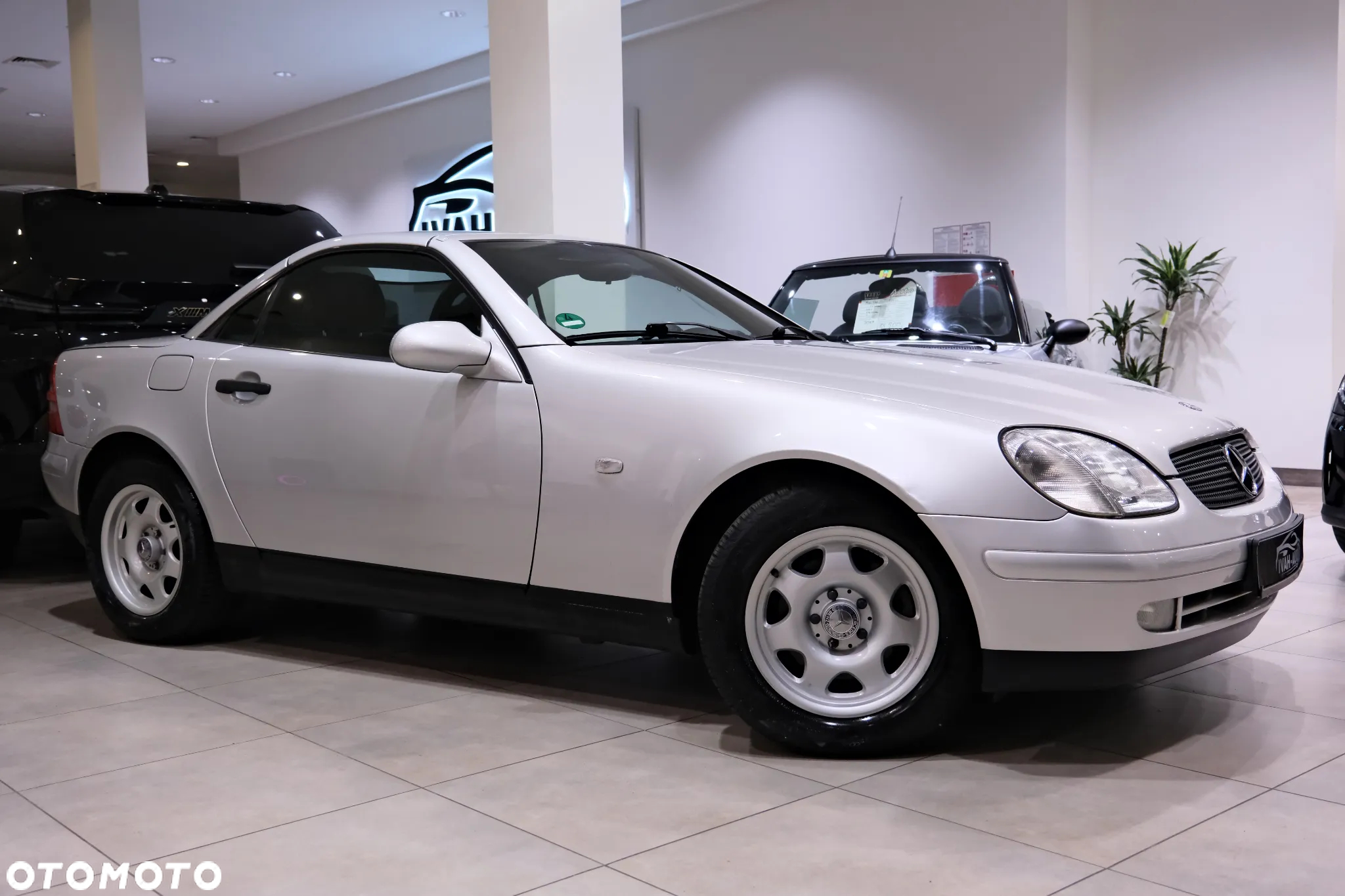 Mercedes-Benz SLK 200 - 3