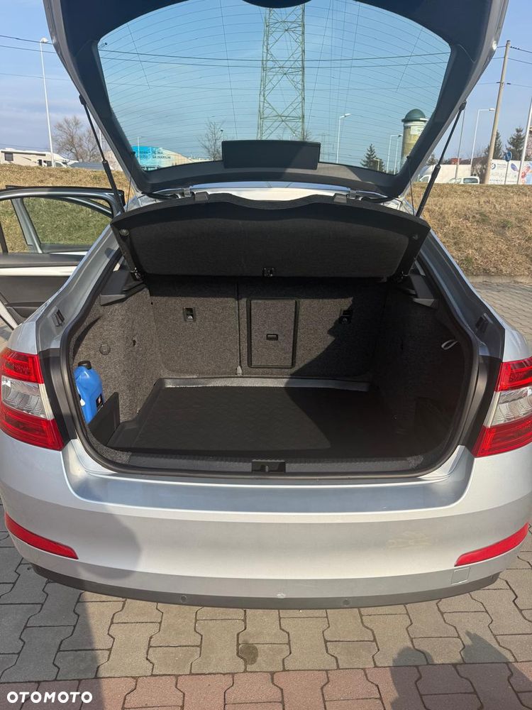 Skoda Octavia 2.0 TDI Drive - 27